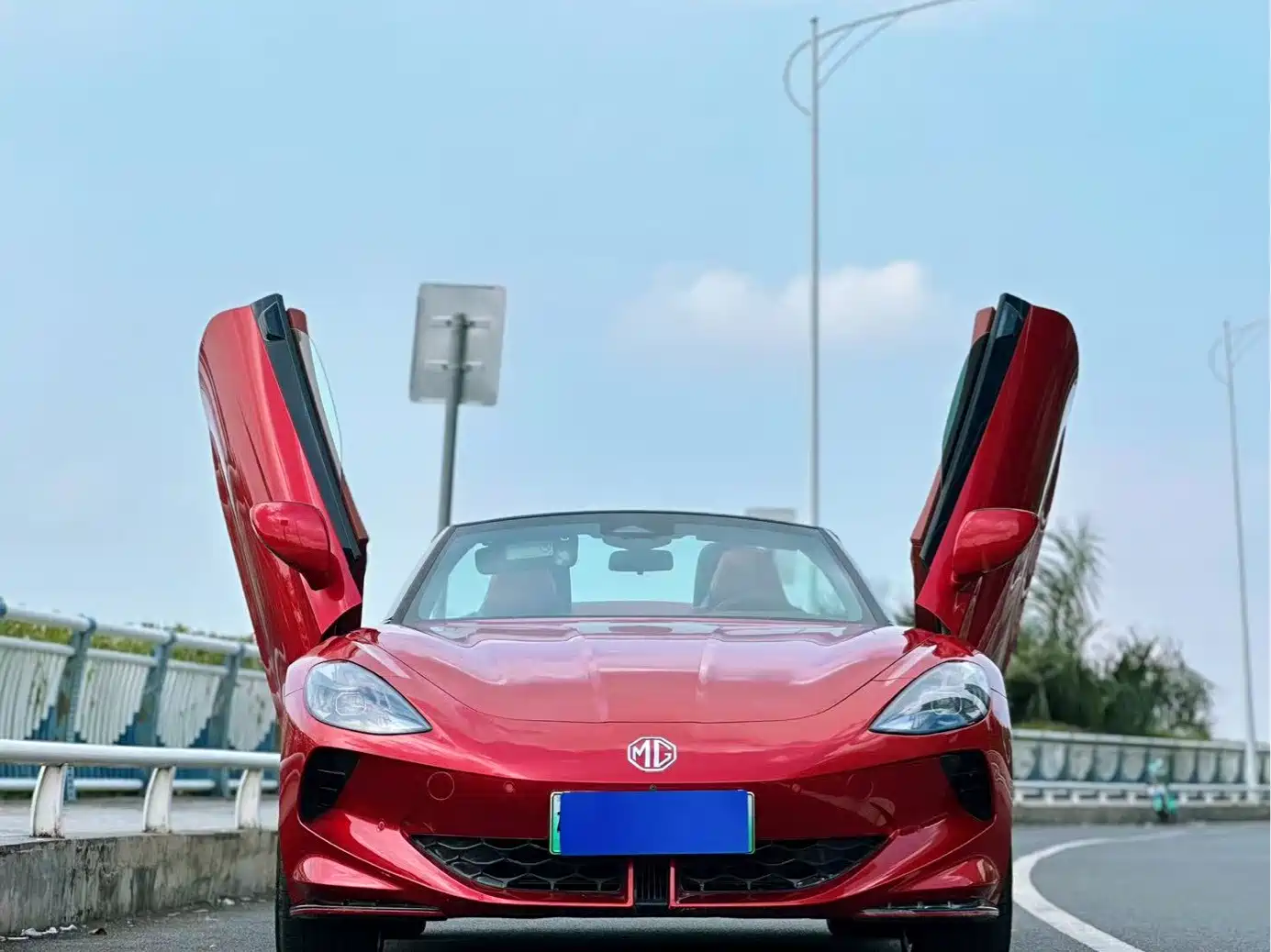 MG Cyberster 2025 2024 580km Transcendent Edition