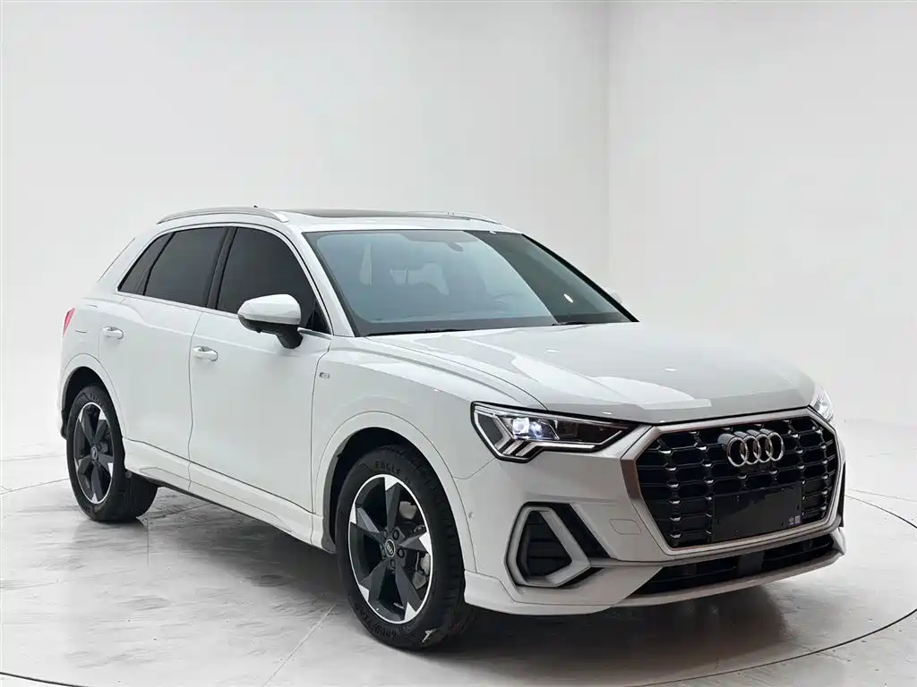 Audi Q3 2023 35 TFSI Fashion Dynamic (1.4T) фото 3