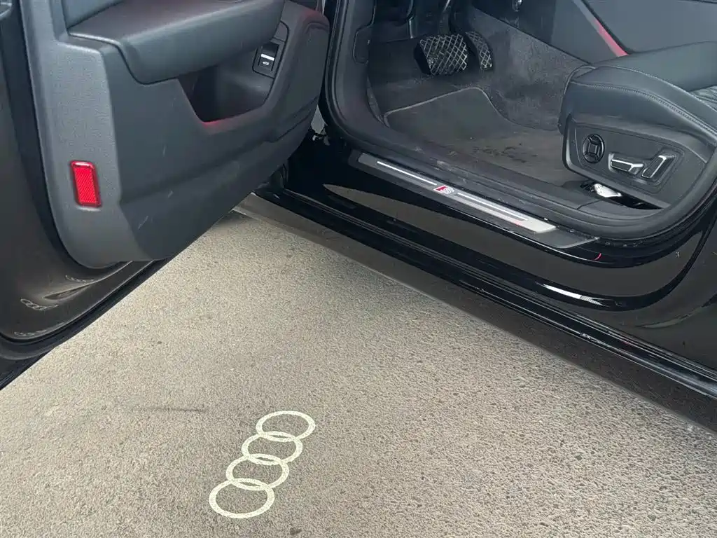Audi A6L 2025 45 TFSI Premium Sport фото 17