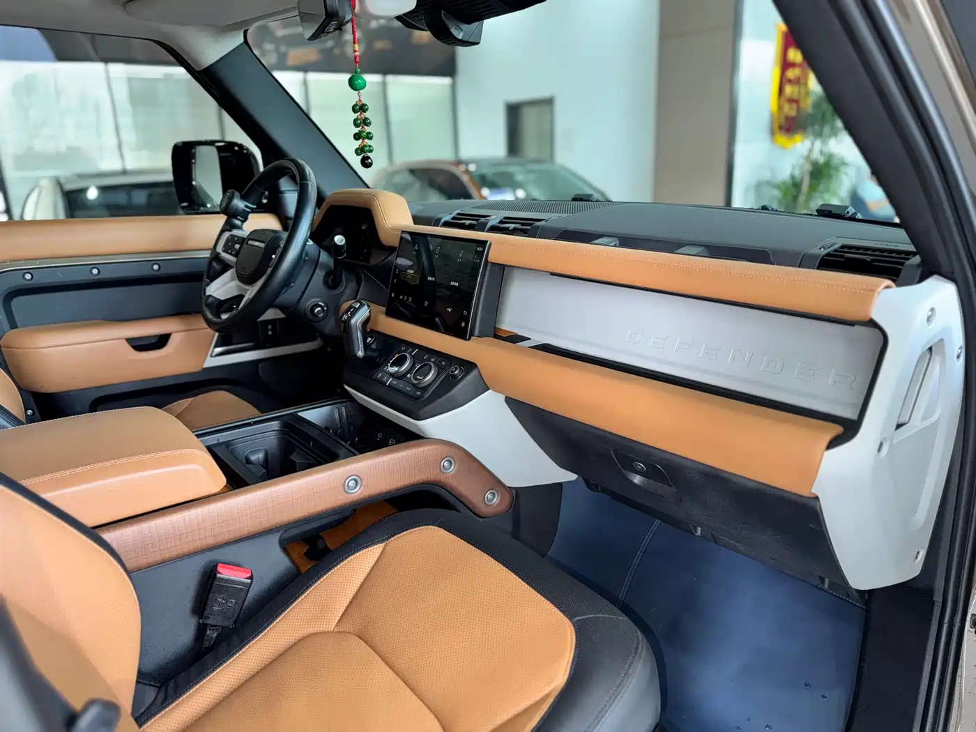 Land Rover Defender 2023 Facelift 110 3.0T P400 X-DYNAMIC HSE фото 15