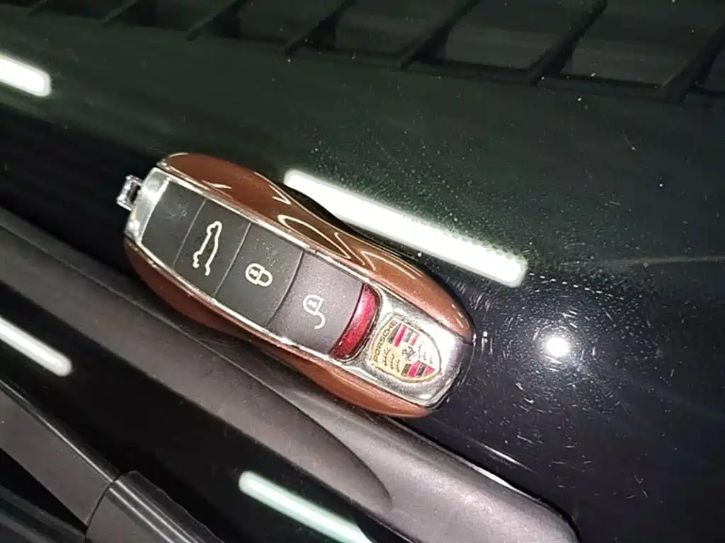 Porsche Cayenne 2015 Cayenne 3.0T фото 9