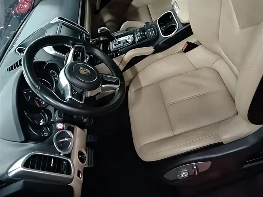 Porsche Cayenne 2015 Cayenne 3.0T фото 15