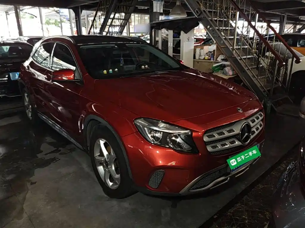 Mercedes-Benz GLA 2017 GLA 200 Dynamic фото 4