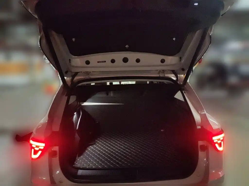 MG ES5 2024 2025 525max RWD Smart Driving Edition