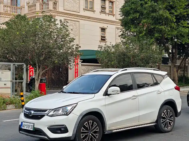 BYD Song New Energy 2017 Song DM 1.5TID Full-time 4WD Luxury