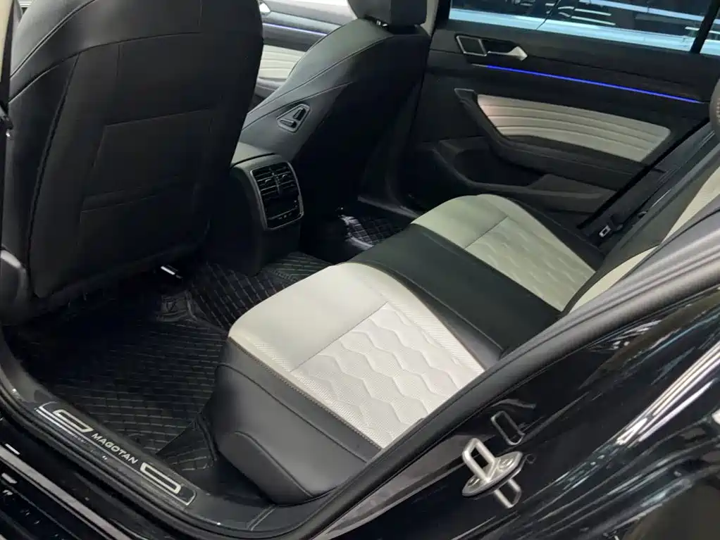 Volkswagen Magotan 2026 2026 Model 30 Million Special Selection 380TSI DSG Luxury