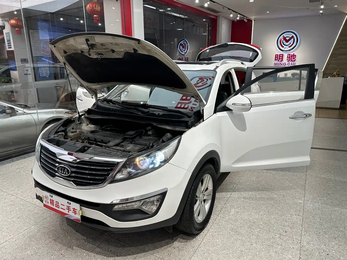 Kia Sportage 2011 2.0L Automatic 2WD GLS фото 8