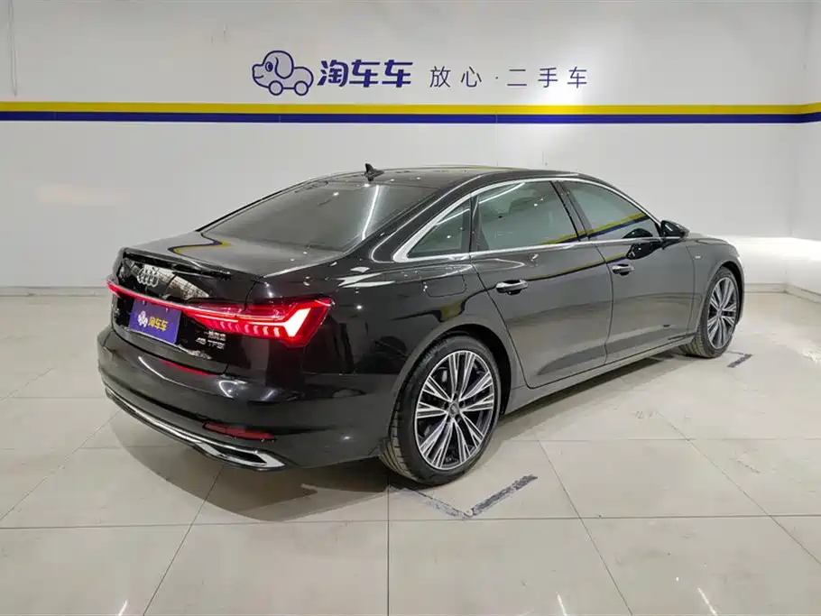 Audi A6L 2024 45 TFSI Premium Elegance фото 3
