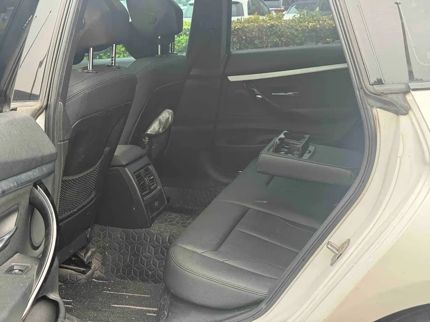 BMW 3 Series GT 2019 320i M Sport Model фото 5