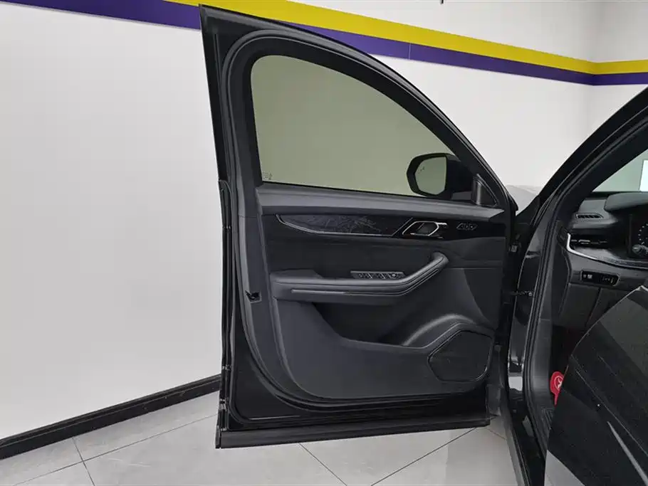 Lynk & Co 09 2021 2.0T Halo 6-Seater фото 7
