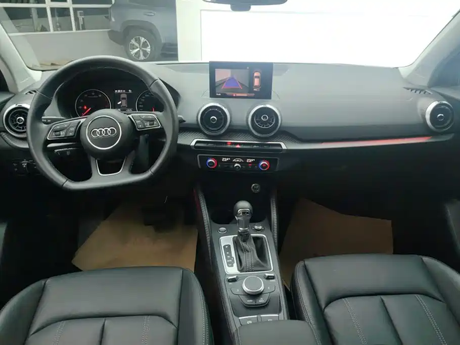 Audi Q2L 2024 35TFSI Fashion Sport фото 12