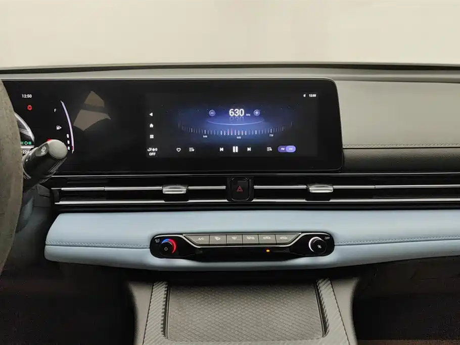 GAC Trumpchi Trumpchi Emkoo 2023 Shadow Leopard H High-Efficiency Hybrid фото 13