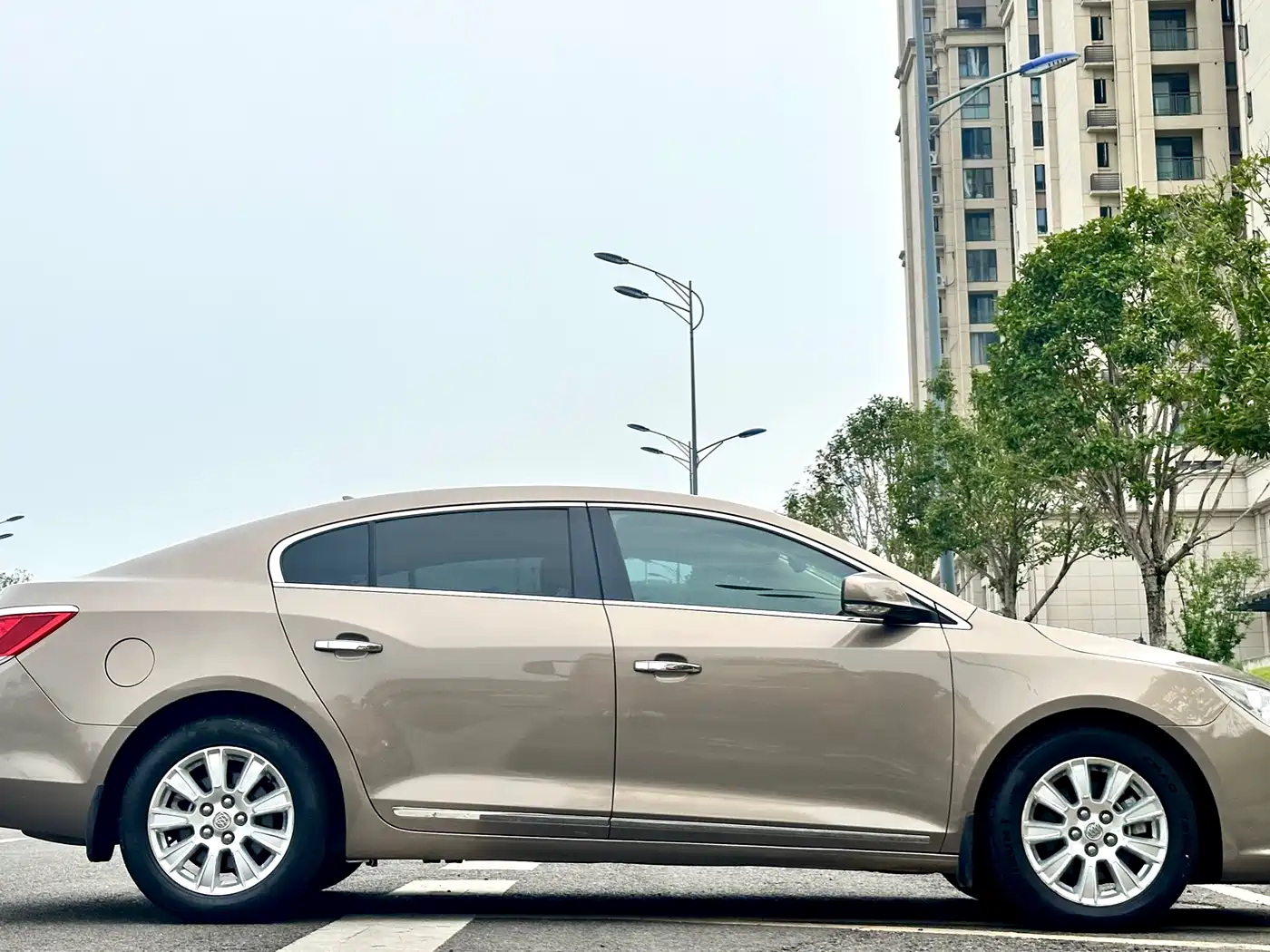 Buick LaCrosse 2013 2.4L SIDI Luxury Comfort фото 10