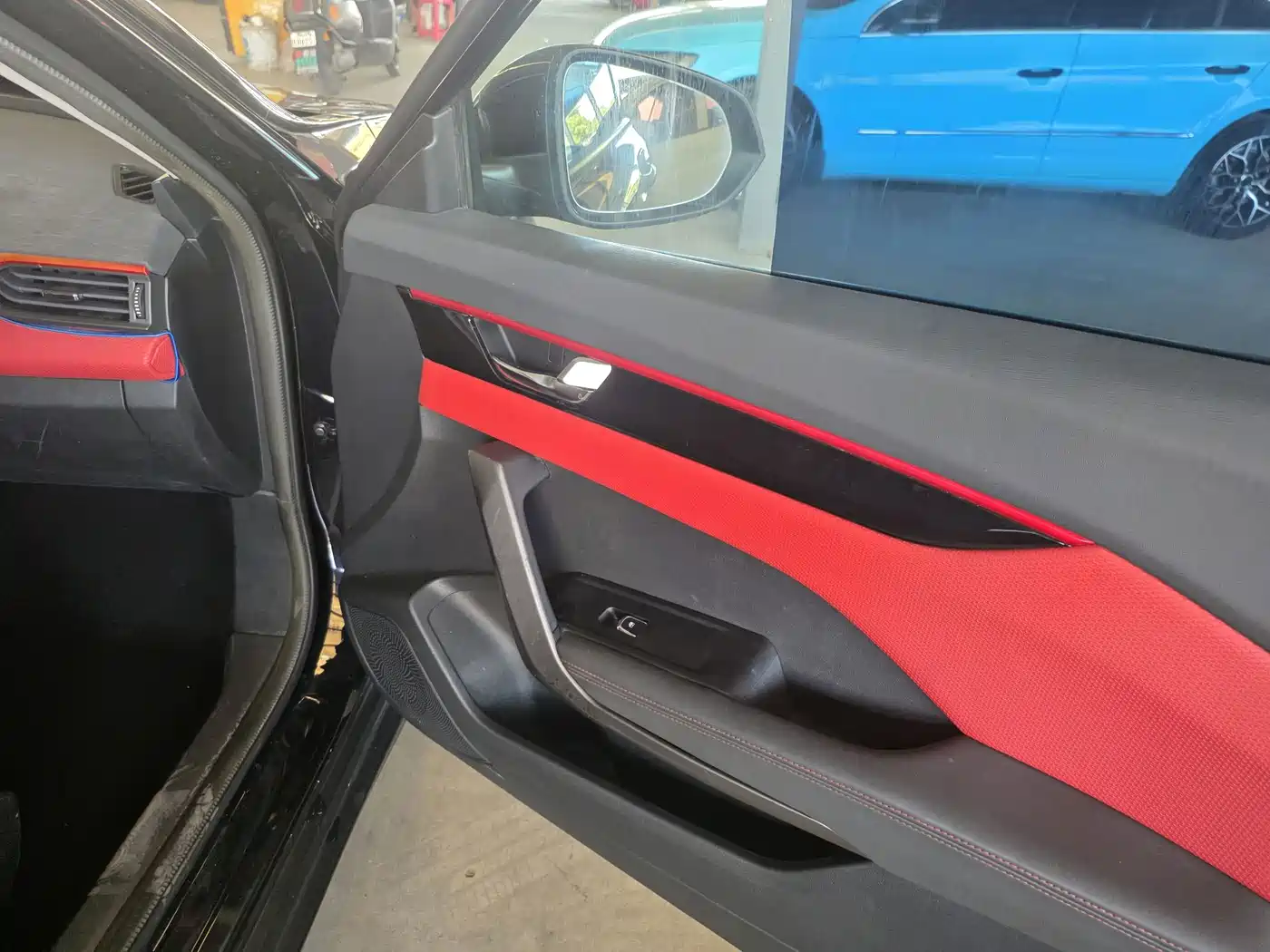 Dongfeng Aeolus Yixuan GS 2021 2021 230T Automatic Moon Chaser Edition