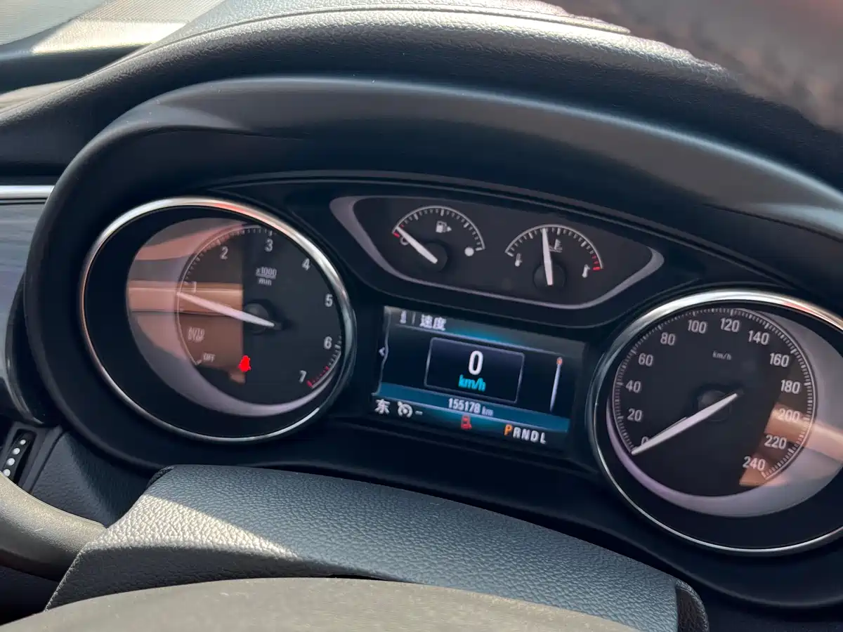 Buick Envision Plus 2019 28T AWD Elite Model China VI фото 2