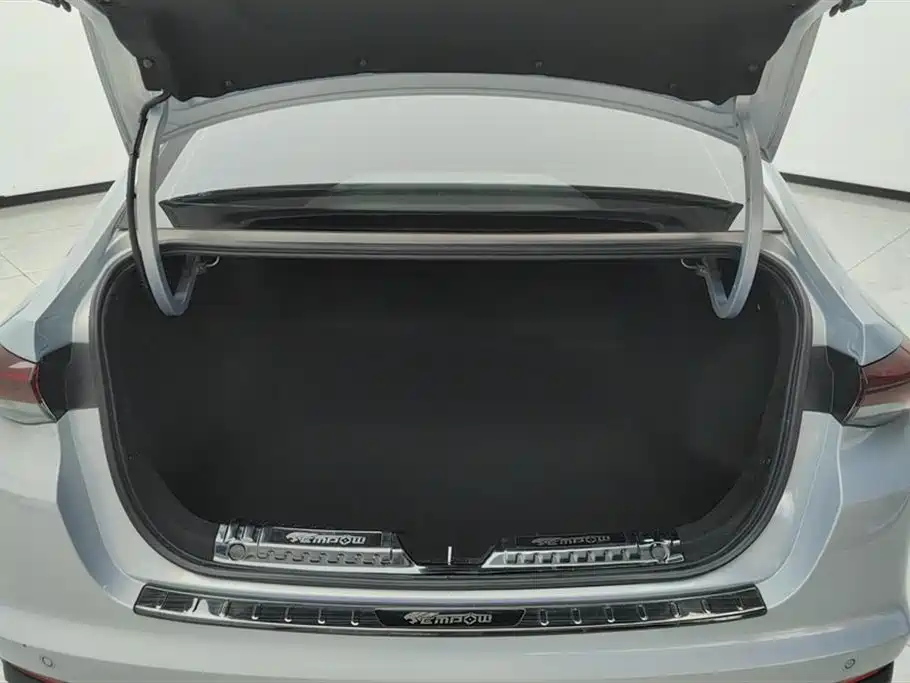 GAC Trumpchi Trumpchi Emkoo 2023 Shadow Leopard H High-Efficiency Hybrid фото 4