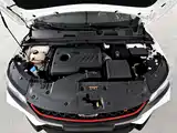 Фото 10 - Geely Coolray