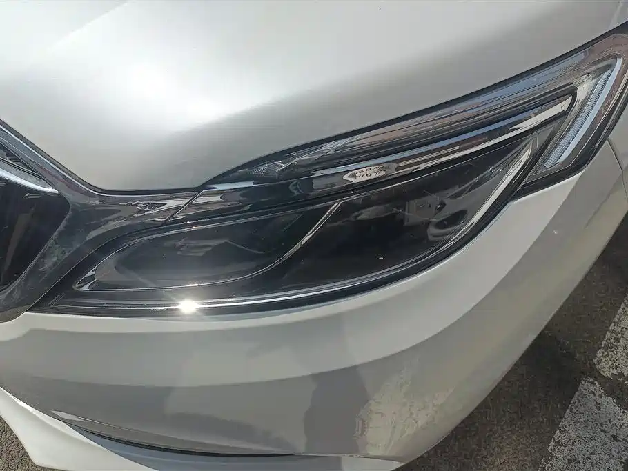 Buick GL8 2017 ES 28T Premium China V фото 5