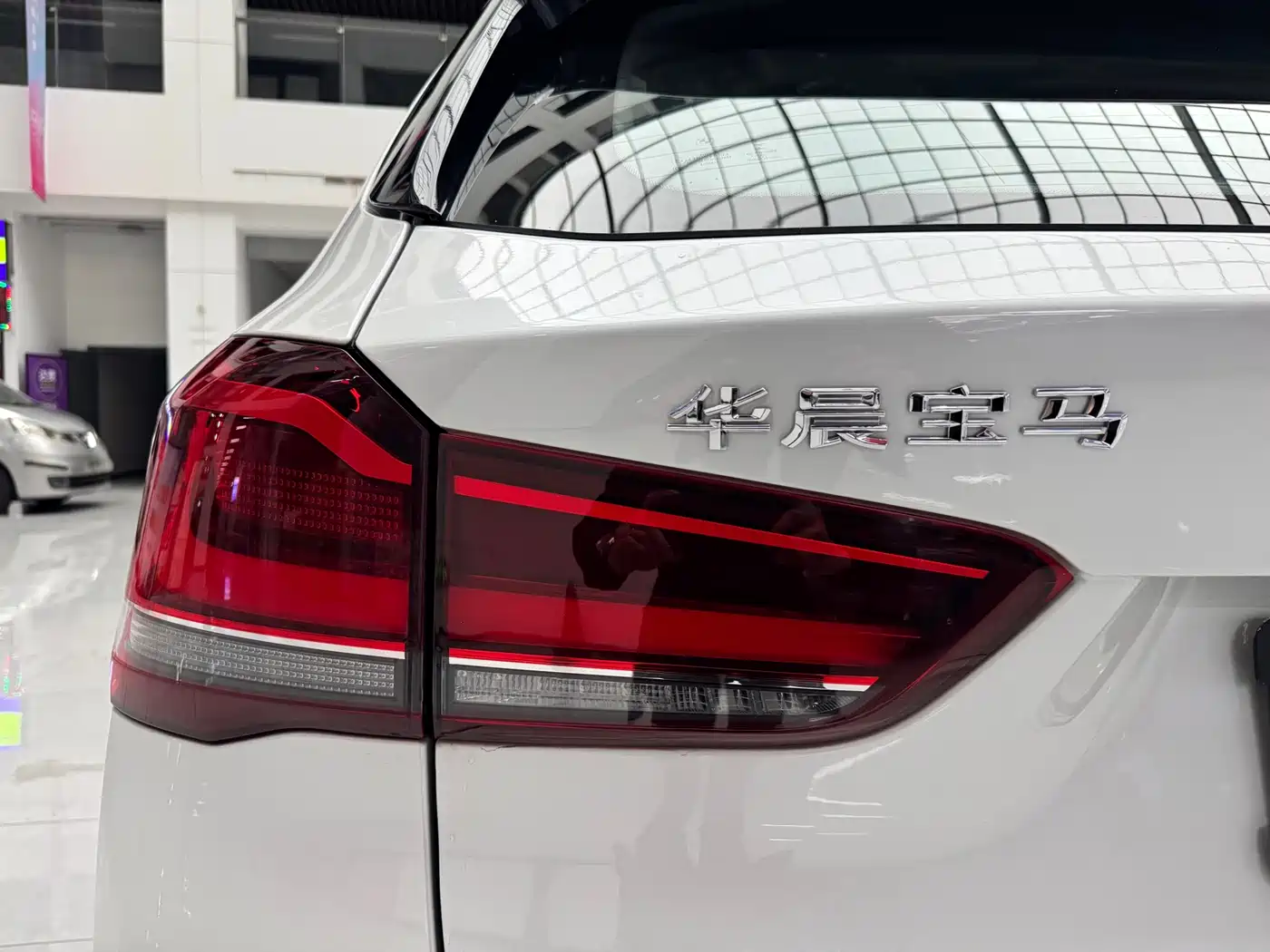 BMW X1 2020 xDrive25Li Premium Edition фото 22
