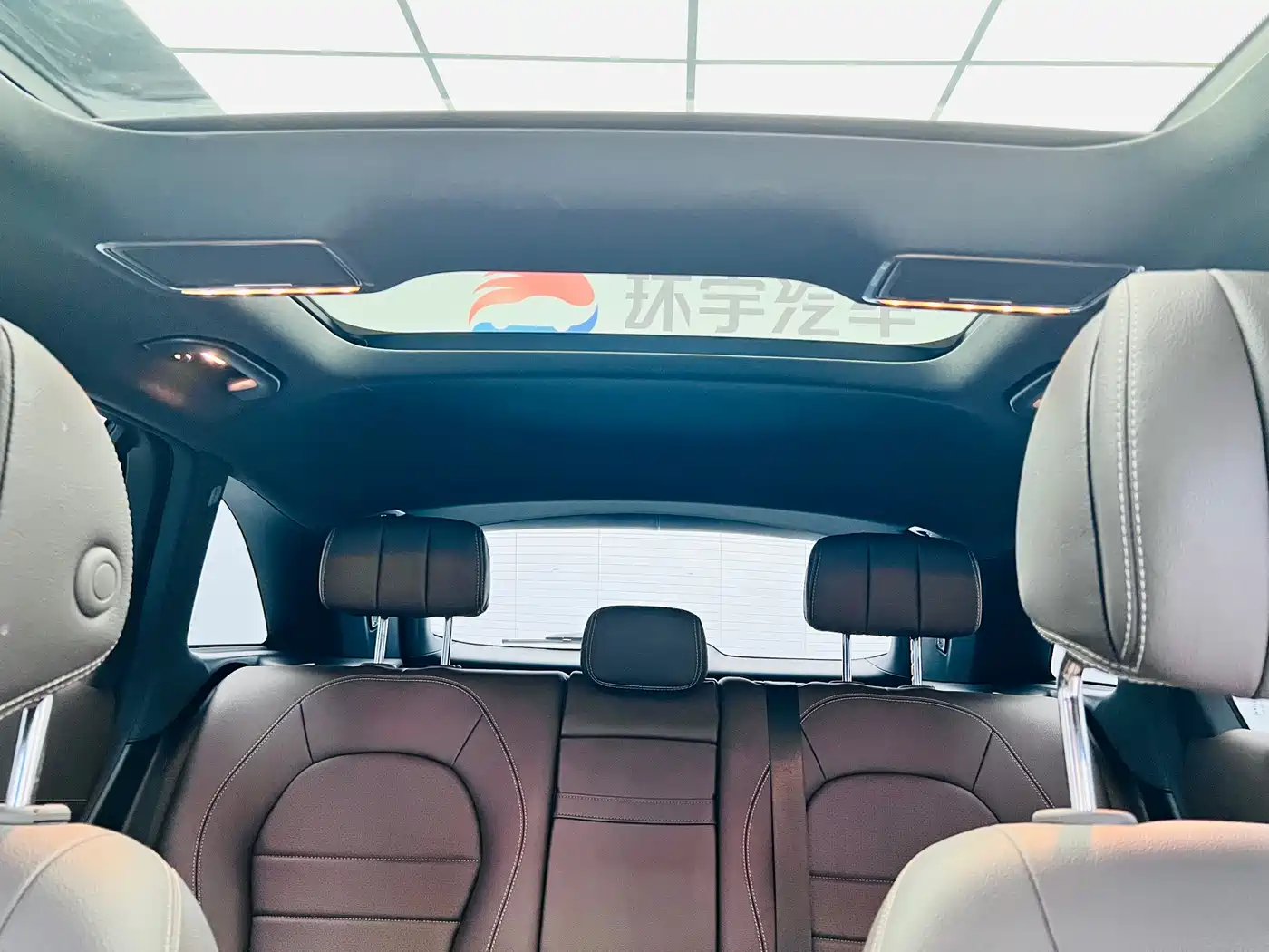 Mercedes-Benz GLC 2022 Model GLC 260 L 4MATIC Luxury Edition фото 16