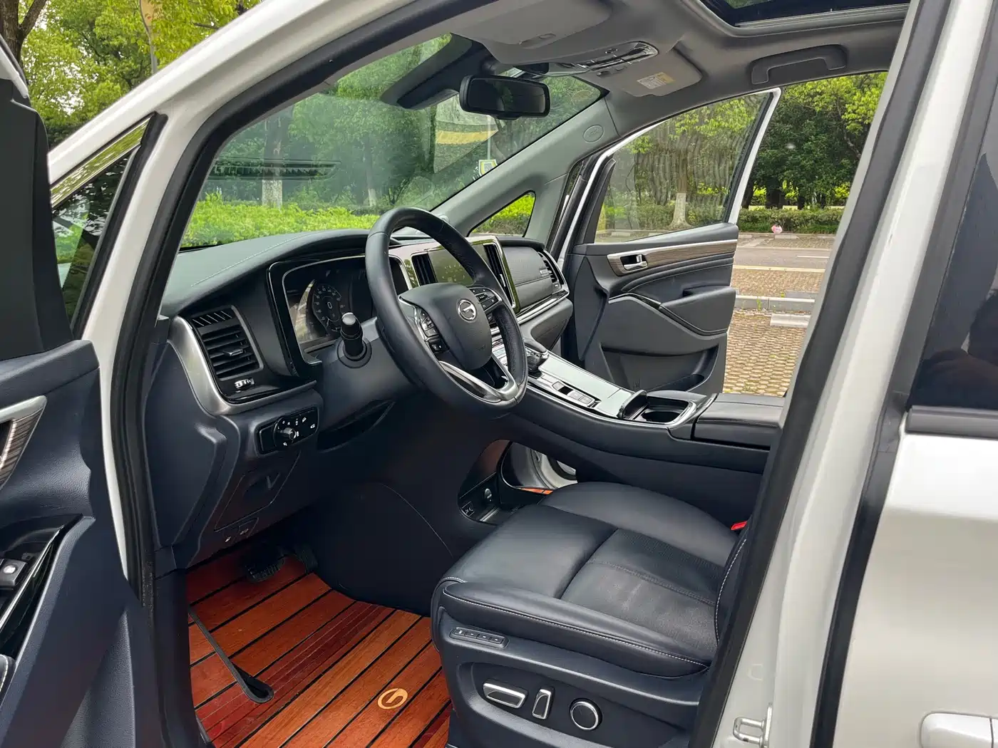 GAC Trumpchi Trumpchi M8 2021 Master Series 390T Ultimate Edition фото 7