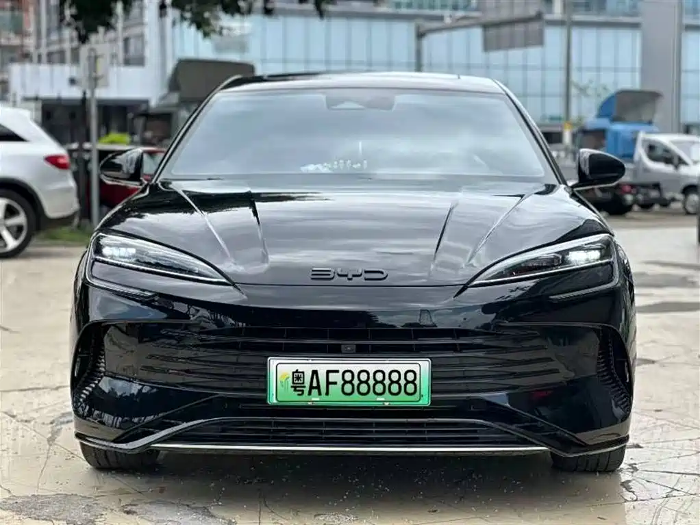 BYD Seal 2023 DM-i 1.5T 121km Premium фото 2