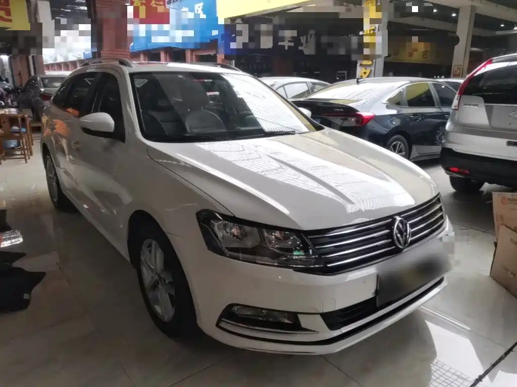 Фото 4 - Volkswagen Lavida Tour