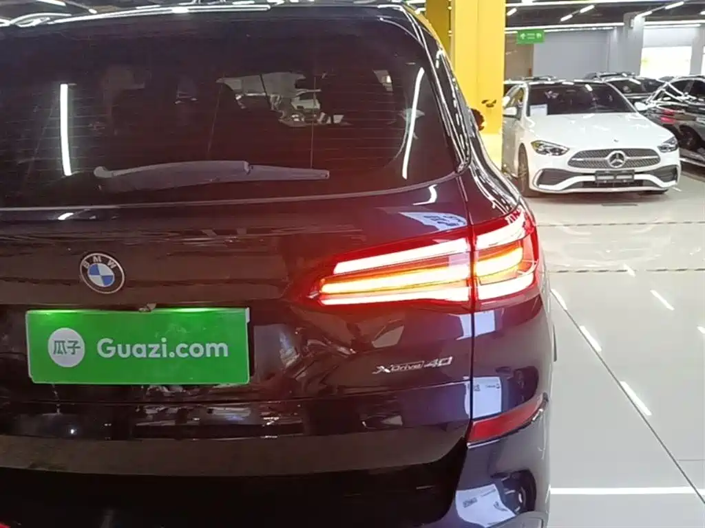 BMW X5 (Import) 2019 xDrive40i M Sport Package фото 8