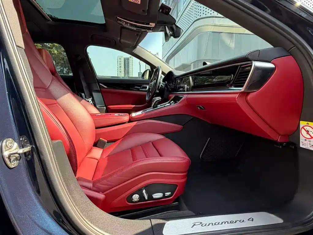 Porsche Panamera 2019 Panamera 4 Executive Long Wheelbase 2.9T фото 12