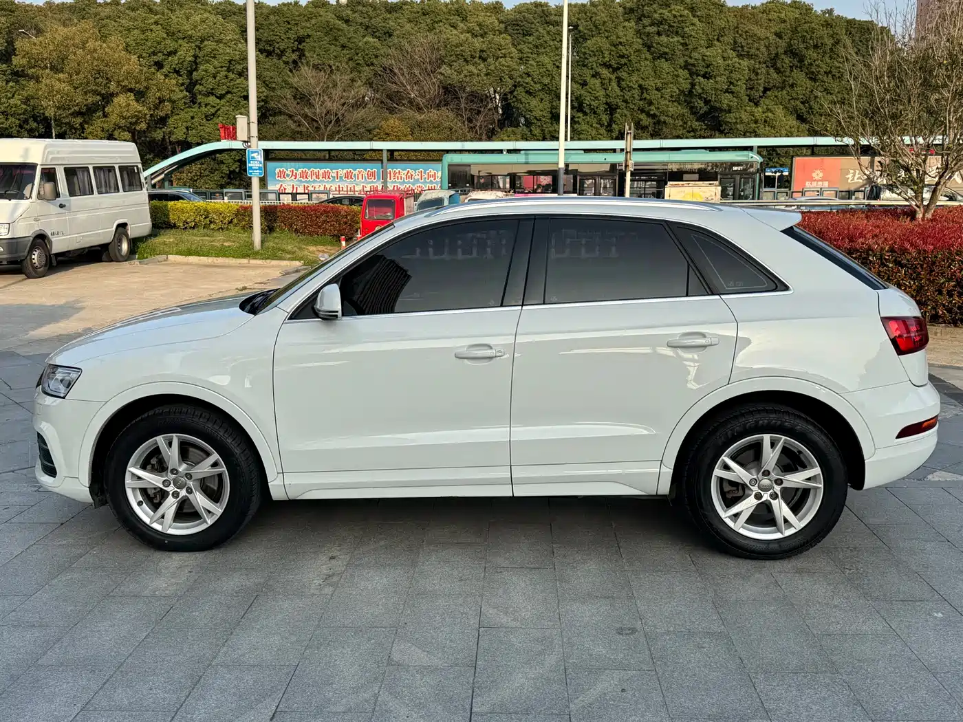 Audi Q3 2017 30 TFSI Fashion фото 3