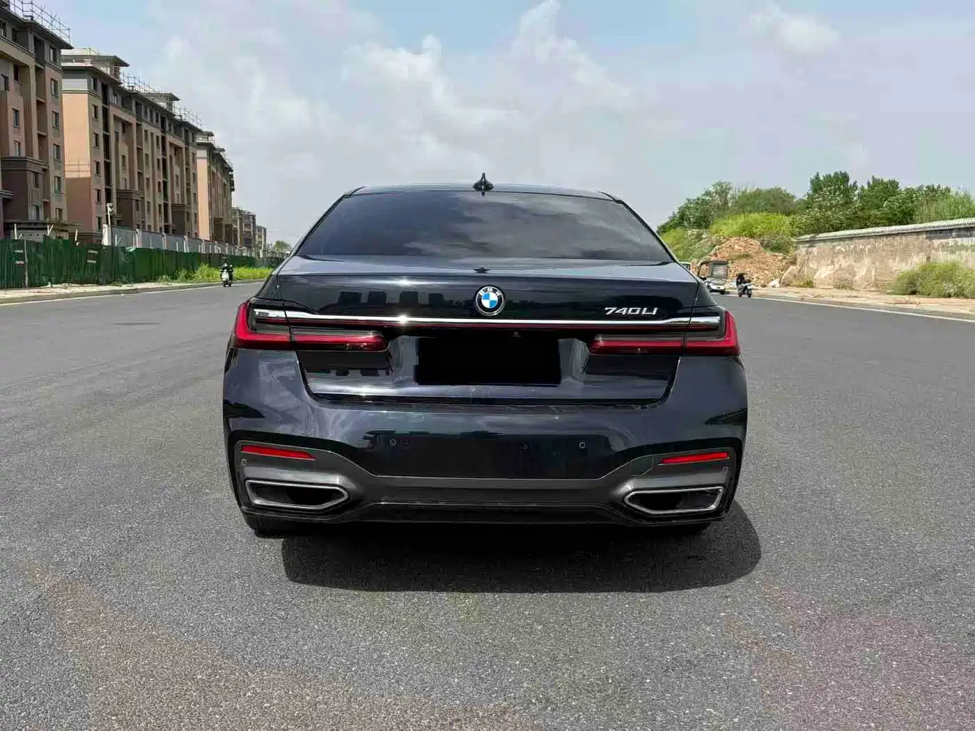 BMW 7 Series 2019 740Li Leading M Sport Package фото 10
