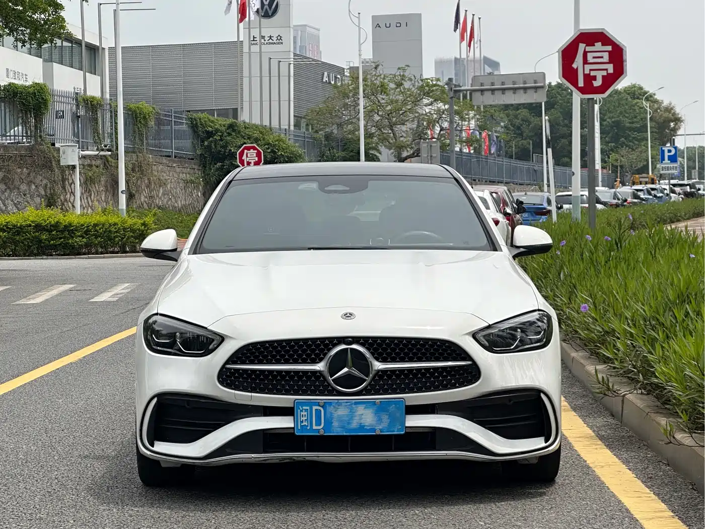 Mercedes-Benz C-Class 2022 C 260 L Sport Edition фото 2