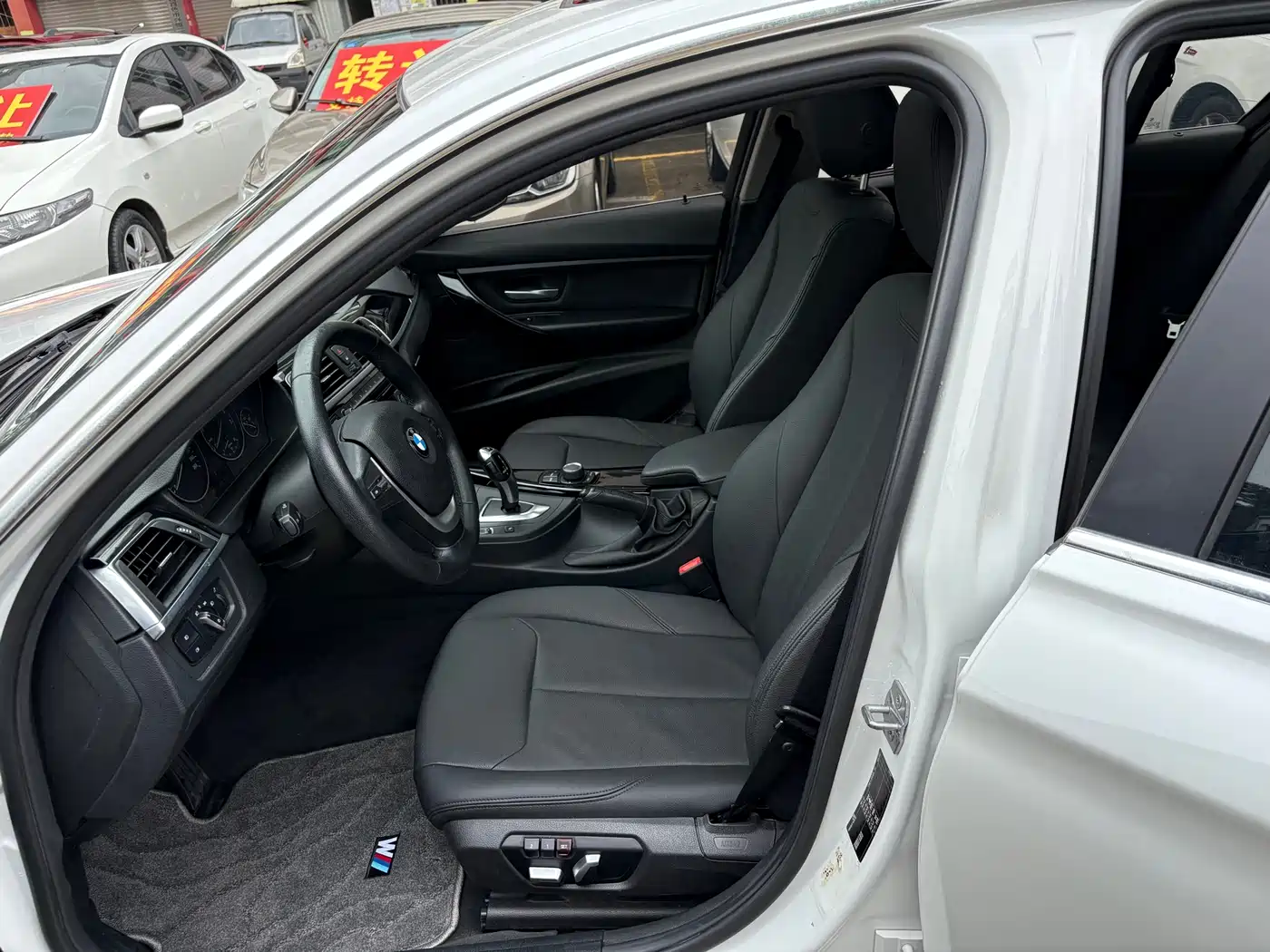 BMW 3 Series 2016 320Li Progressive фото 4