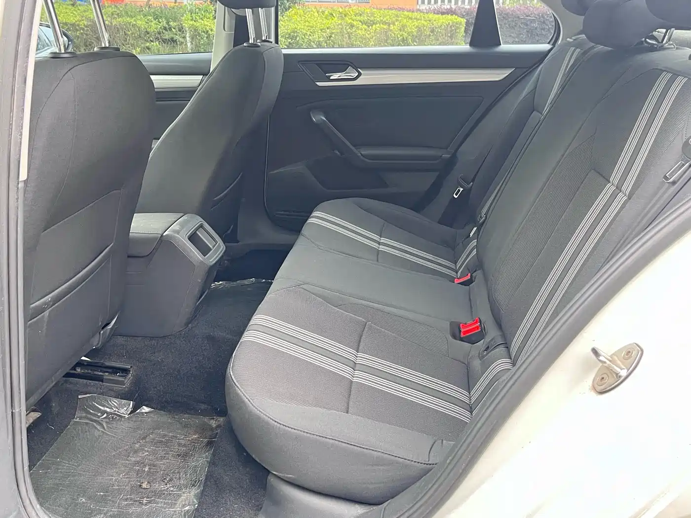 Volkswagen Lamando 2015 230TSI Manual Style Edition фото 8