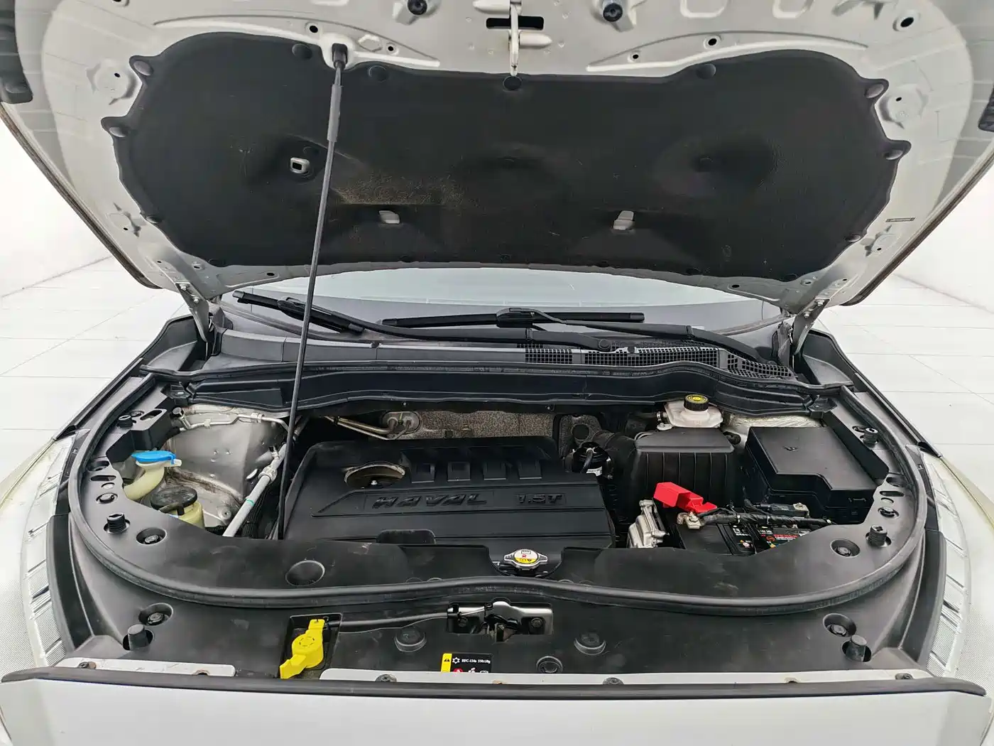 Haval M6 2017 2017 1.5T Automatic 2WD Elite