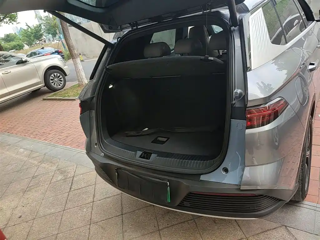 BYD Song Pro New Energy 2024 Glory Edition DM-i 110KM Excellence фото 19