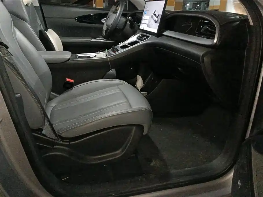 Geely Galaxy Starry Wish 2025 UP 410km Explorer Edition фото 8