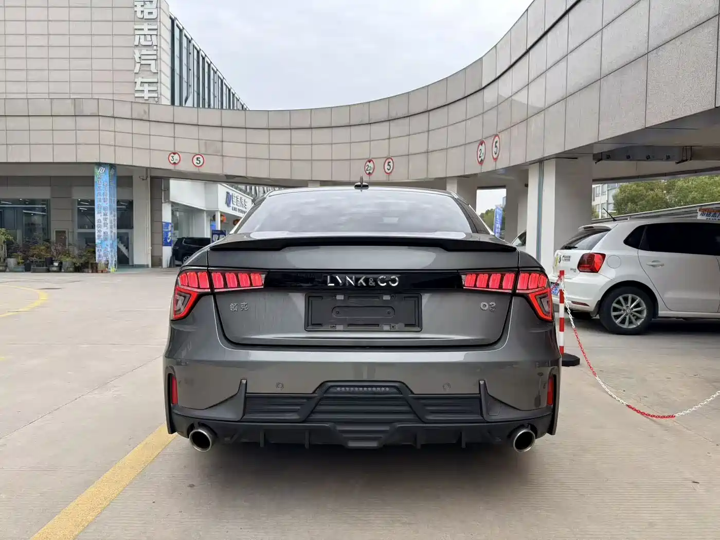 Lynk & Co 03 2022 1.5TD DCT Power Pro фото 5