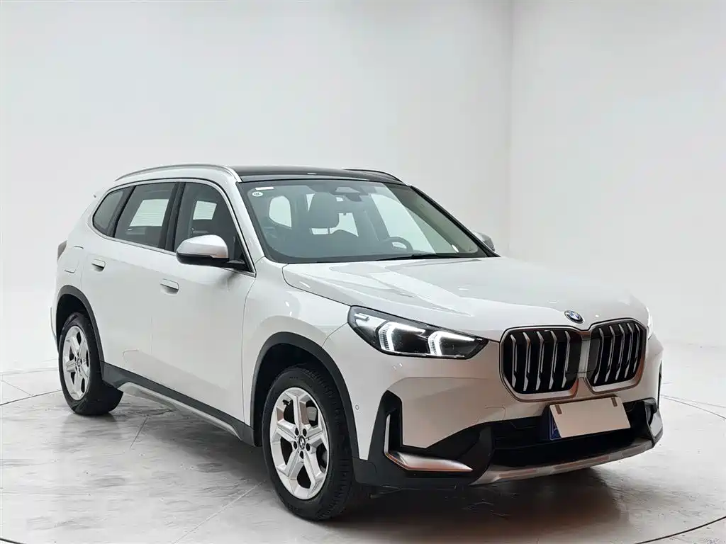 BMW X1 2023 sDrive20Li X Design Package фото 3