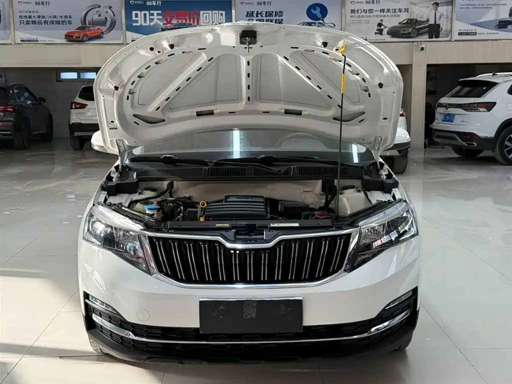 Škoda Kamiq 2022 1.5L Automatic Comfort Edition фото 7