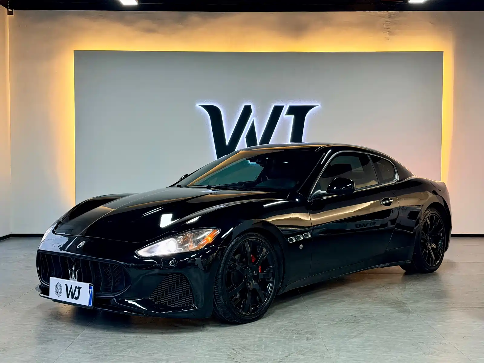 Photo 1 - Maserati GranTurismo