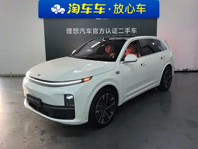 Li Auto L7 2025