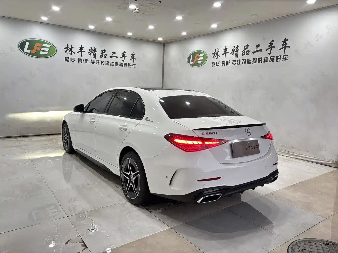Mercedes-Benz C-Class 2025 Facelift C 260 L Night Sport Edition фото 6