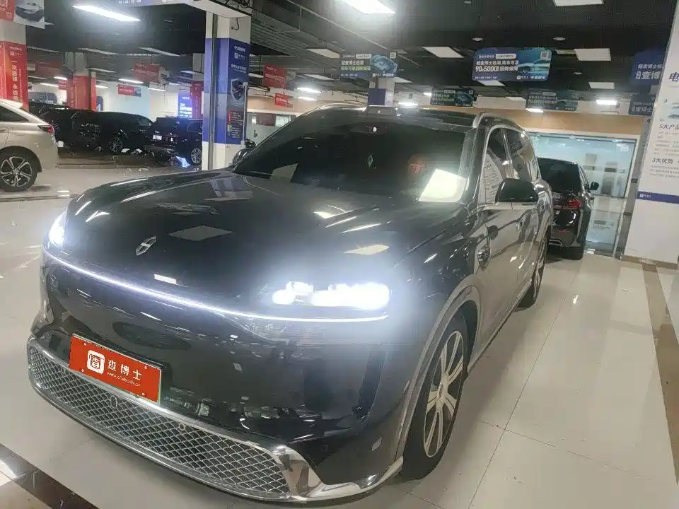 AITO Wenjie AITO M9 2026
