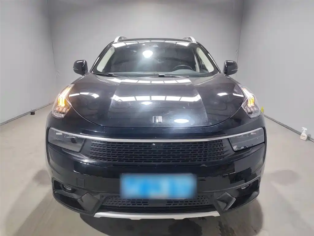 Lynk & Co 01 2019 2.0T AWD Pro Edition China VI фото 3