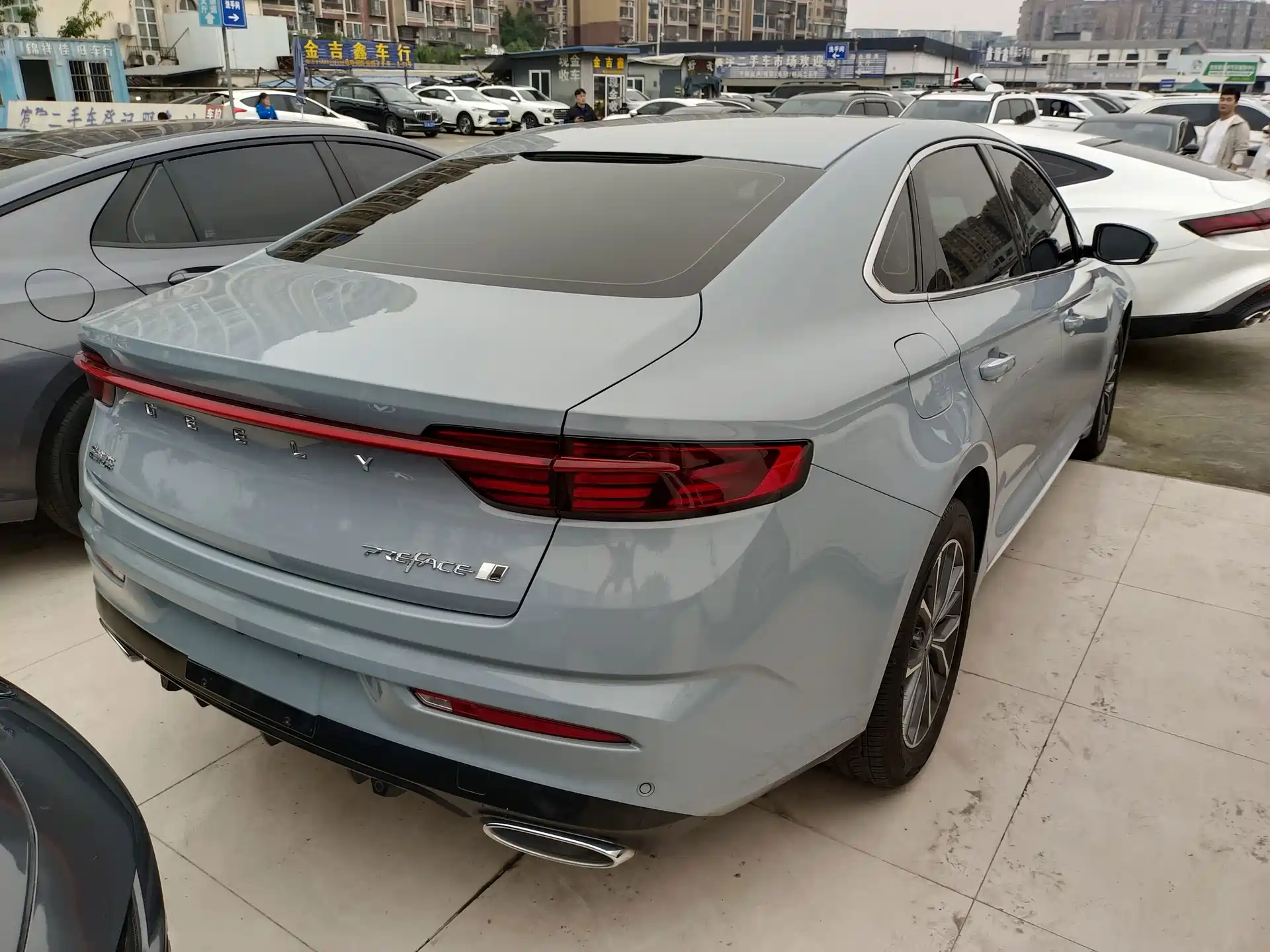Фото 15 - Geely Preface