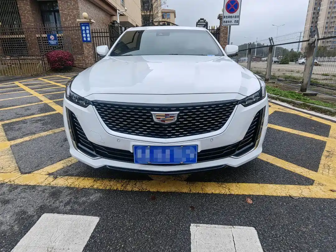 CADILLAC CT5