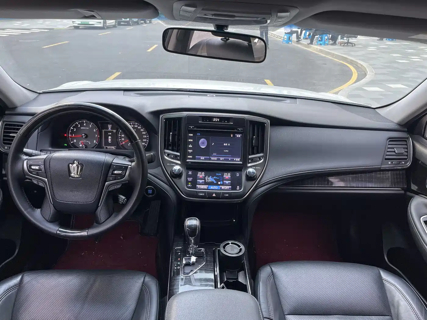 Toyota Crown 2015 2.0T Fashion фото 6