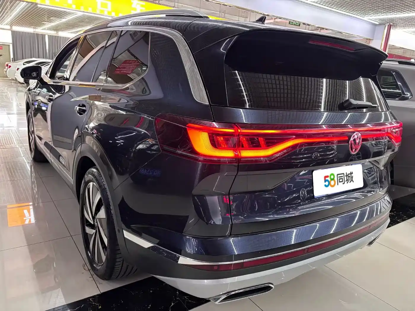 Volkswagen Talagon 2021 330TSI 2WD Luxury Premium Edition фото 6
