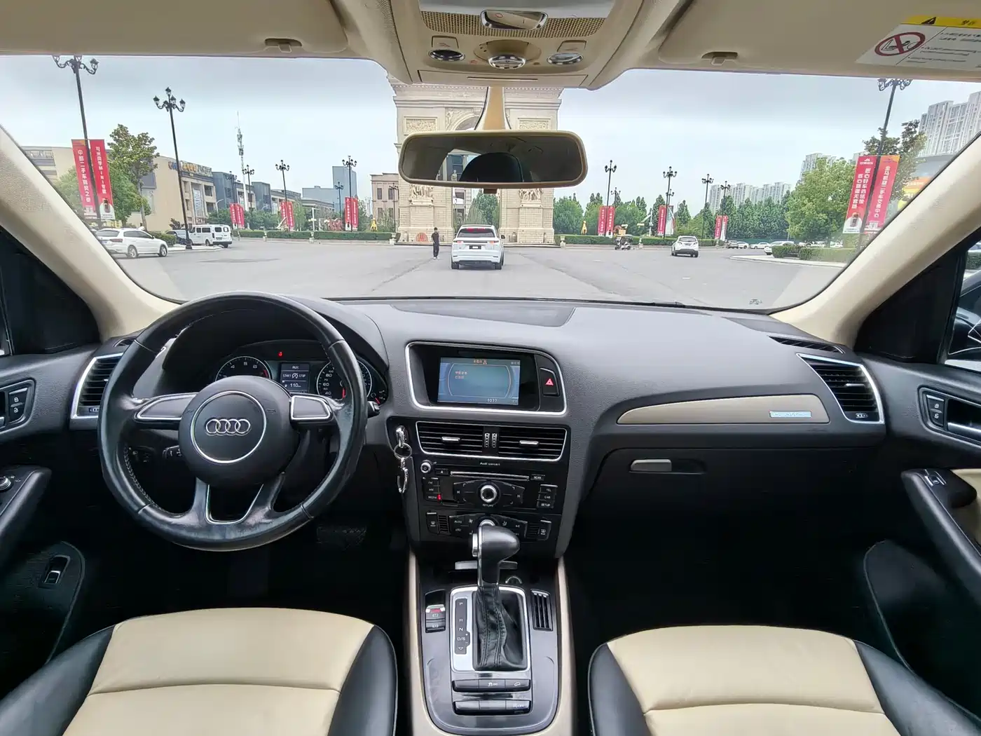 AUDI Q5